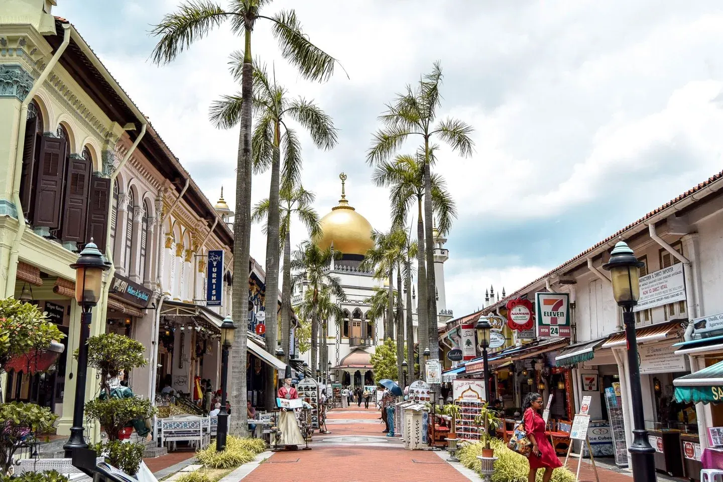Things to Buy in Singapore: A Local's Shopping List